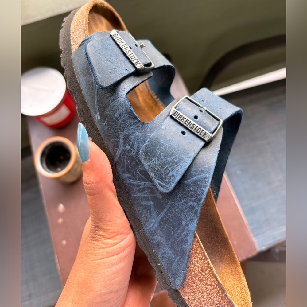 Birkenstock Navy Two Strap Arizona Sandals!! - Picture 3 of 8